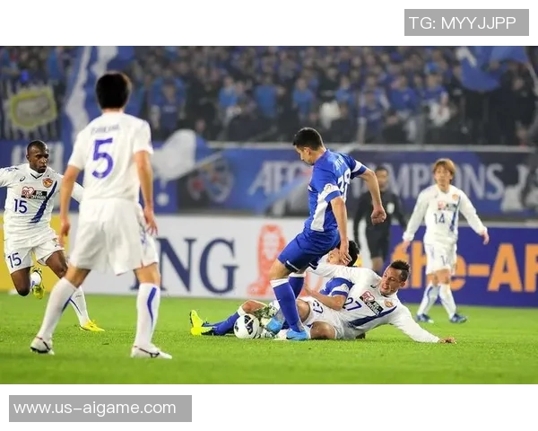 大分三神足球崛起之路探索球队发展与未来展望 大分三神足球崛起之路探索球队发展与未来展望