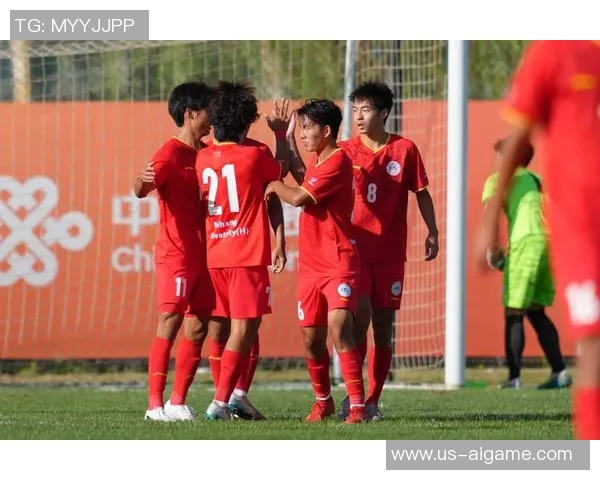 智利大学足球队：传承与创新的足球精神在绿茵场上的辉煌历程